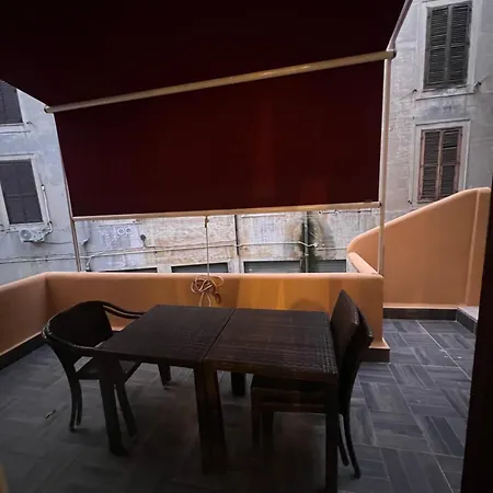 Appartamento Fiorentini 2 Complete House X 4 & 4 People
